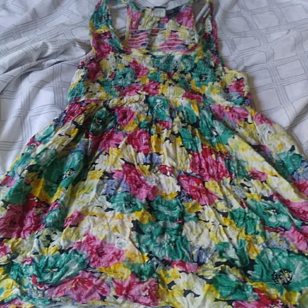 Short dress